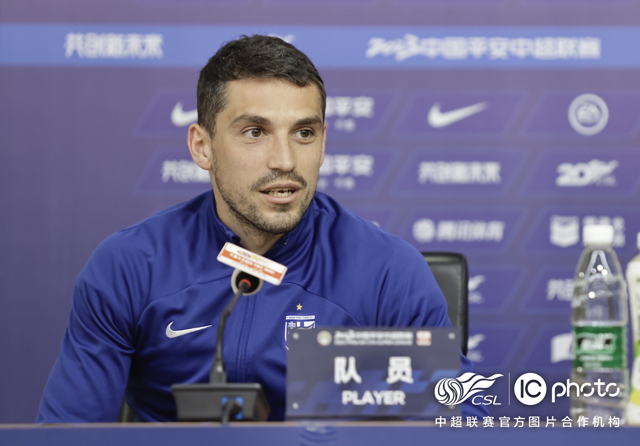 包含乌兹别克球队高调备战，拼尽全力争取胜利的词条