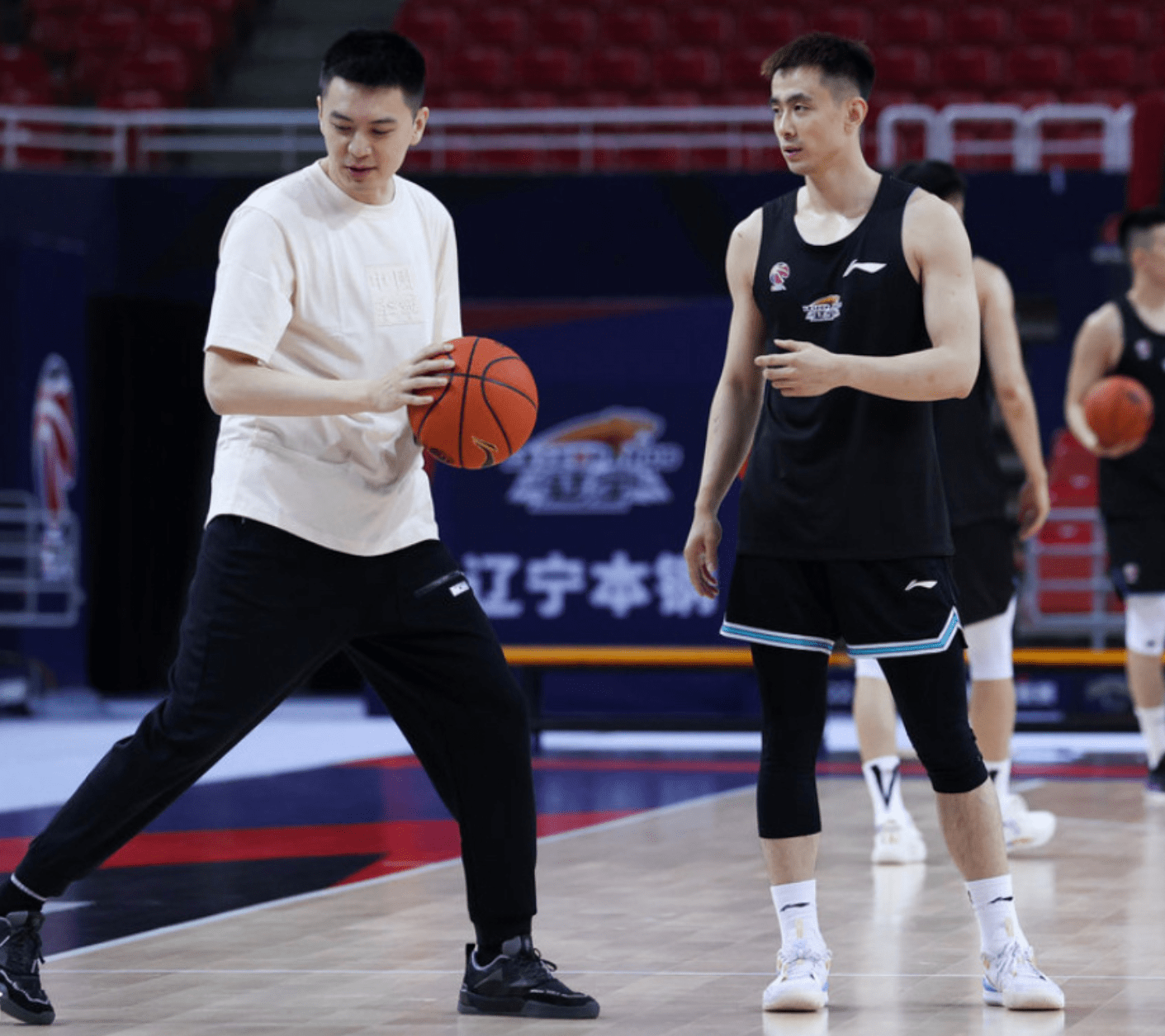 阿尔及利亚队调整训练计划,备战全力的简单介绍 阿尔及利亚队调整训练计划,备战全力的简单介绍