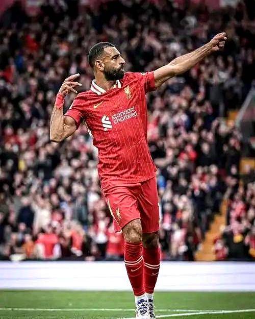 利物浦新援亮相!披甲出战,融入球队默契的简单介绍 利物浦新援亮相!披甲出战,融入球队默契的简单介绍