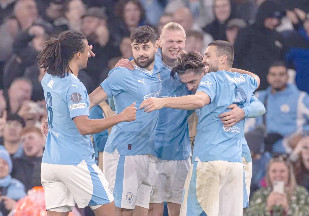 包含欧冠重磅对决:曼城迎战拜仁,赛后采访的词条 包含欧冠重磅对决:曼城迎战拜仁,赛后采访的词条