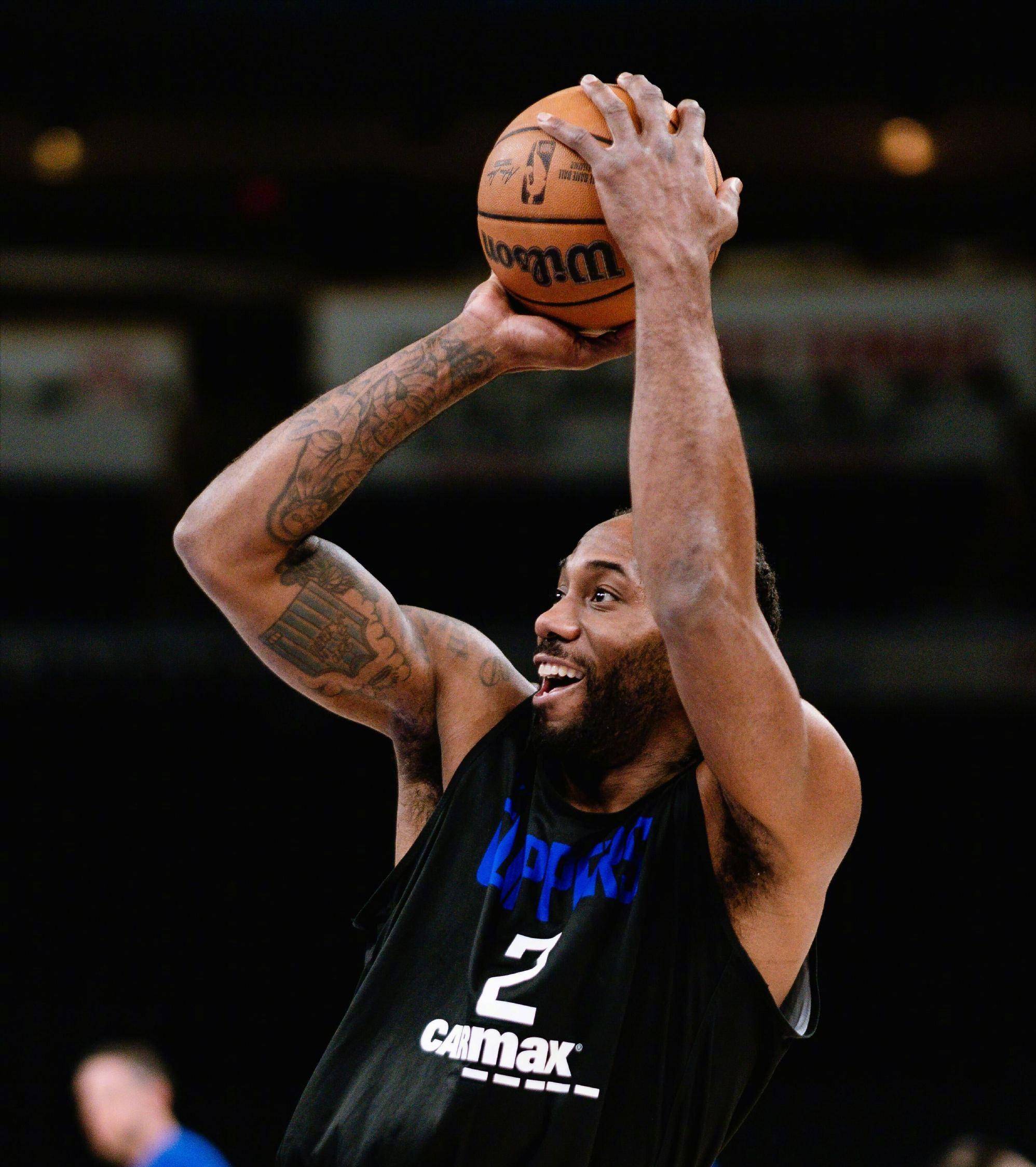 开云官网-快船队状况不佳主席着墨阵容需改的简单介绍