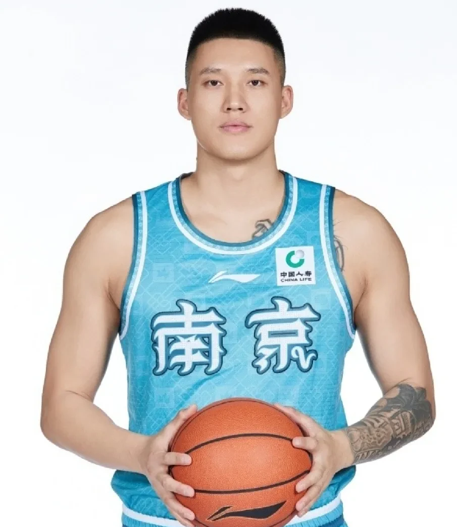 开云体育官网-广东宏远队主场不敌浙江稠州银行队