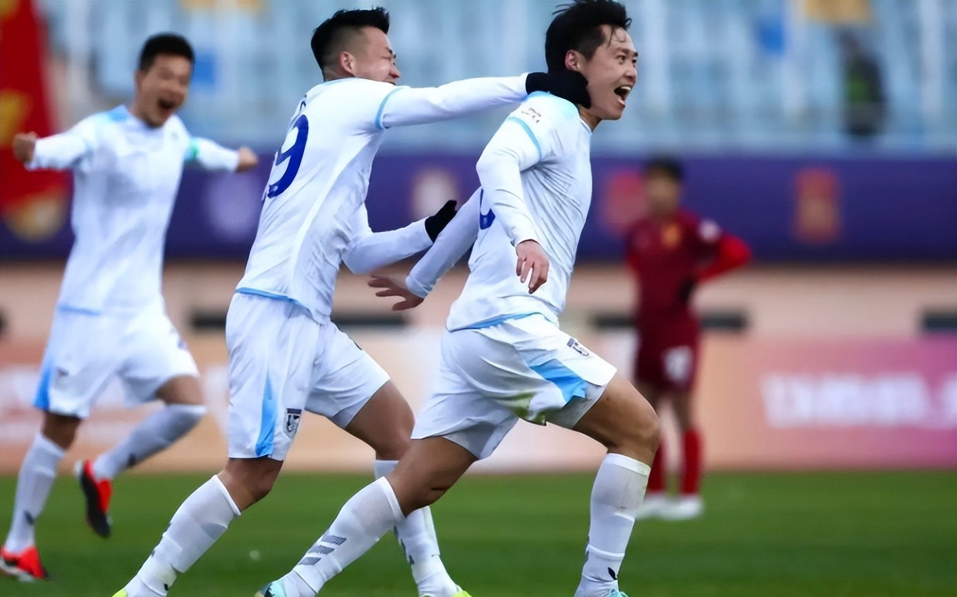 大连队实力出众,横扫对手! 大连队实力出众,横扫对手!