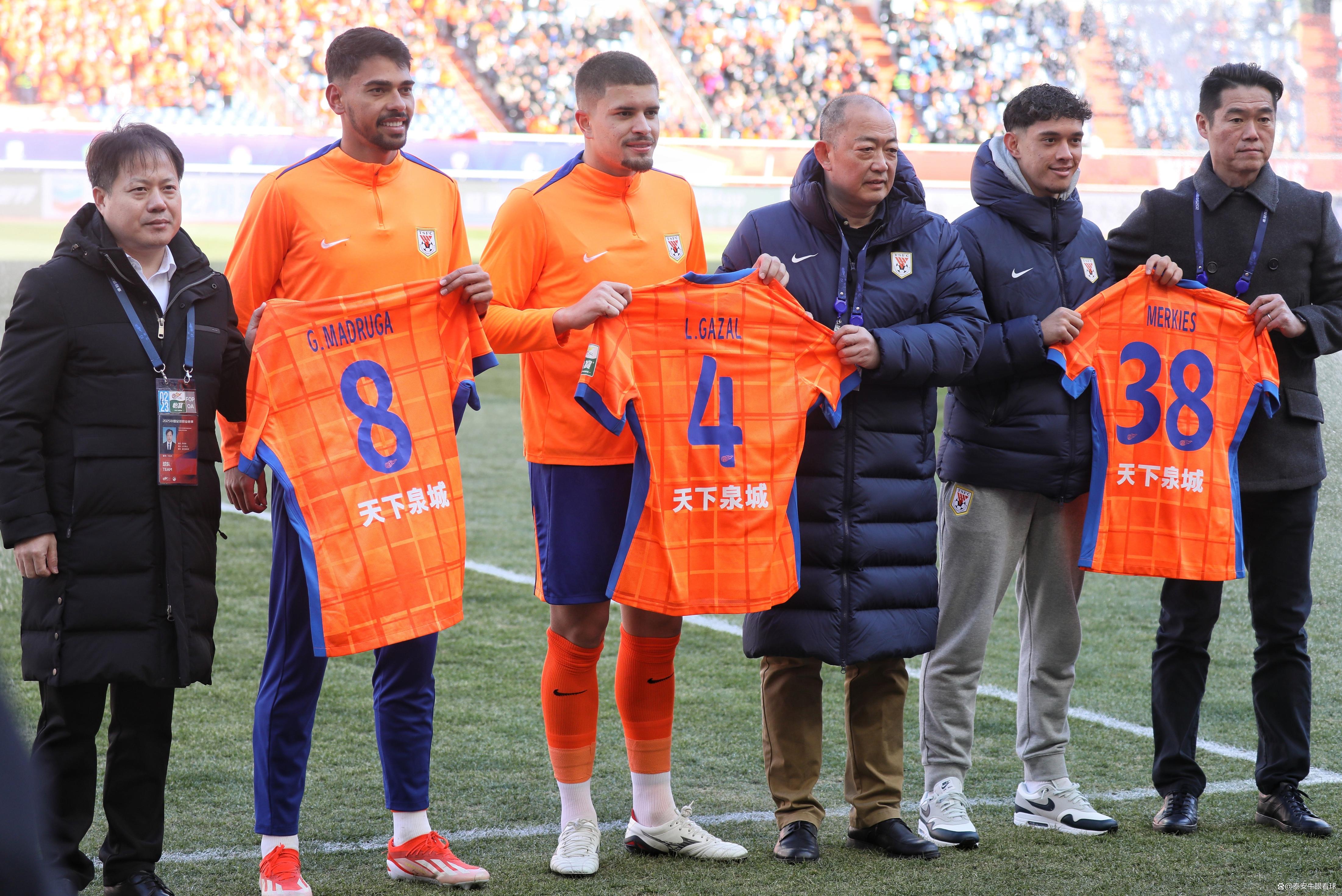 队员表现出色,带领球队实现重要胜利的简单介绍 队员表现出色,带领球队实现重要胜利的简单介绍