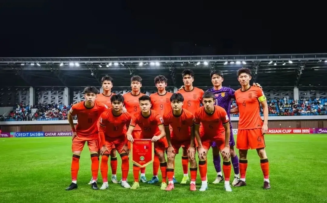 包含对手强劲,中国球队坚守阵地的词条 包含对手强劲,中国球队坚守阵地的词条