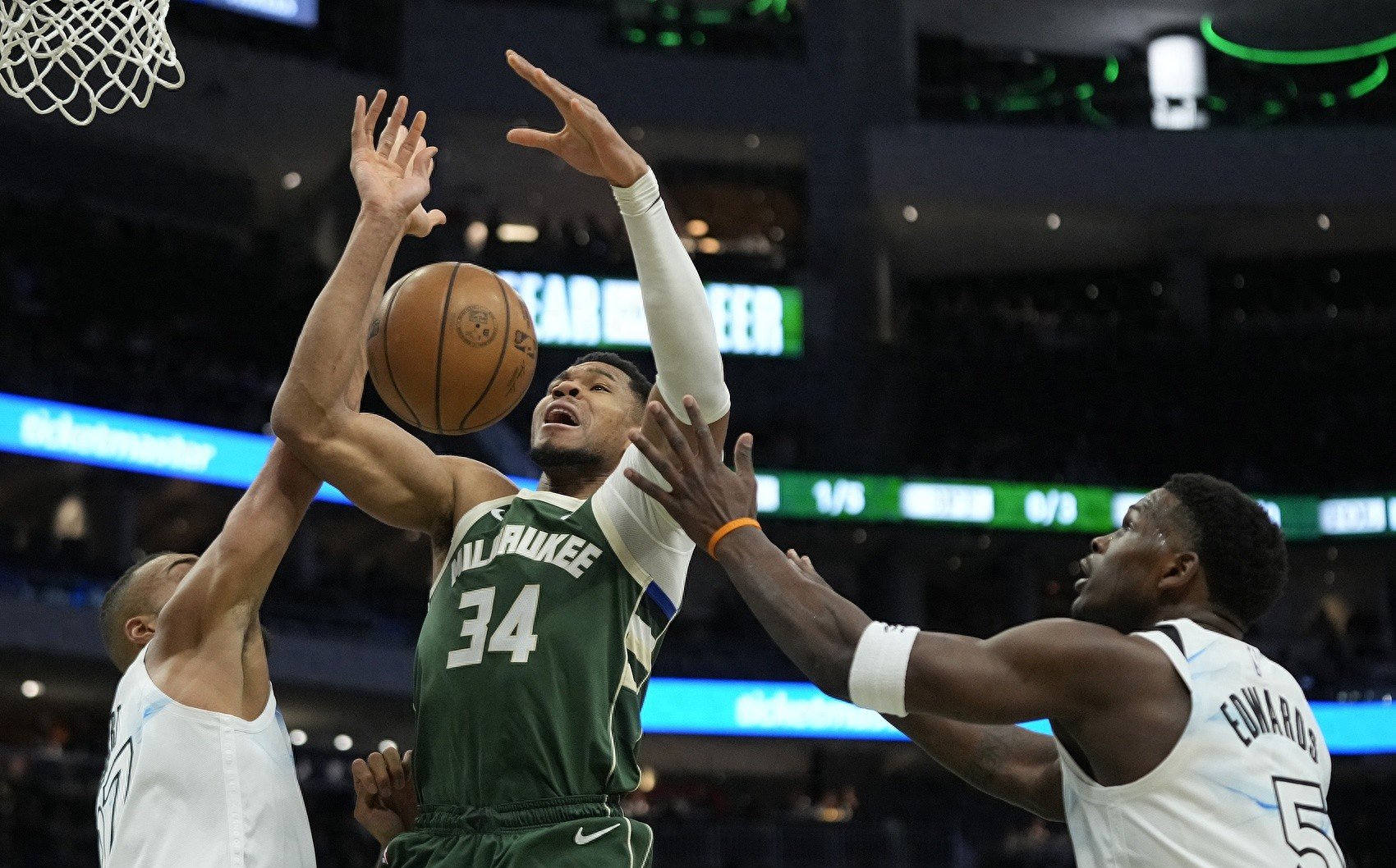 开云官网-太阳大胜灰熊，取得胜利