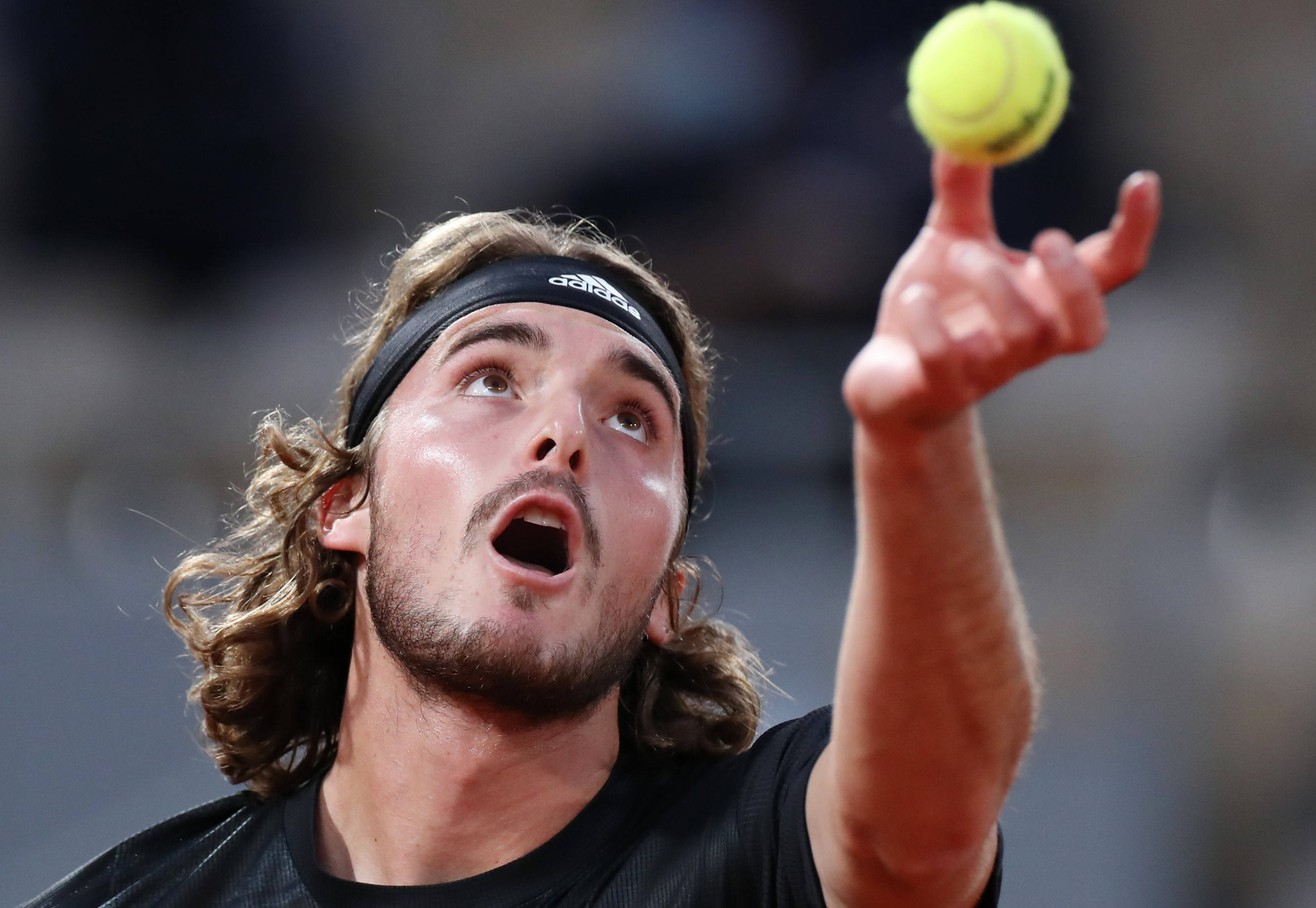 开云体育在线-关于日本网球队完胜德国网球队，西西帕斯统治全场的信息