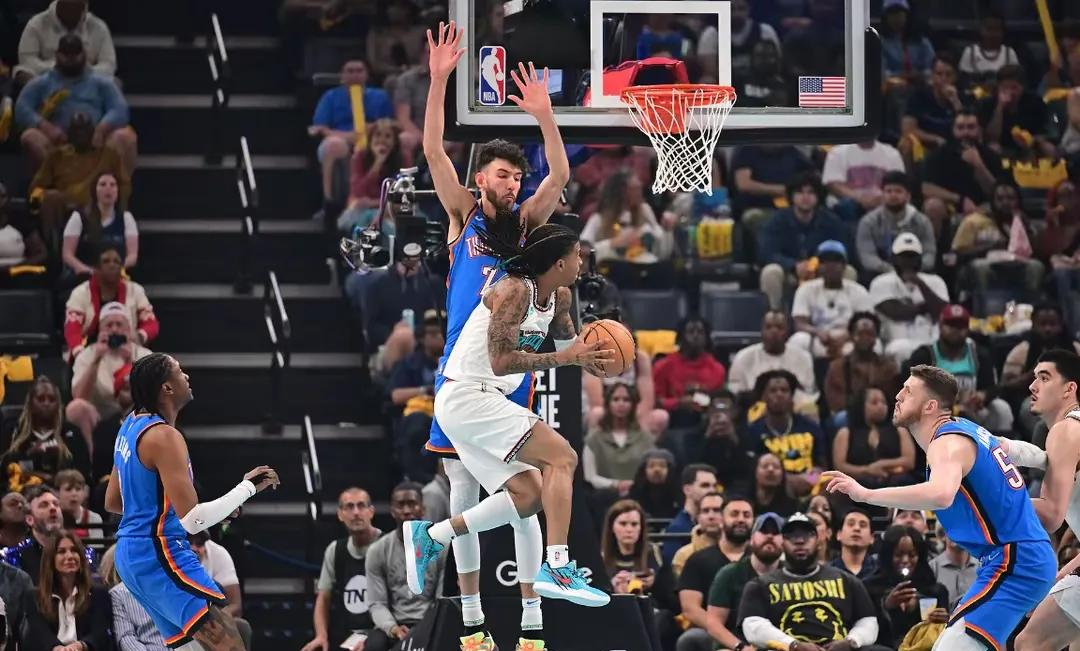 骑士惨败灰熊继续垫底 骑士惨败灰熊继续垫底