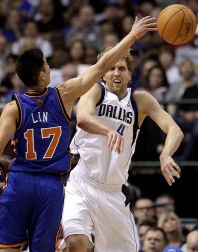 老鹰擒小牛,林书豪砍下27分的简单介绍 老鹰擒小牛,林书豪砍下27分的简单介绍