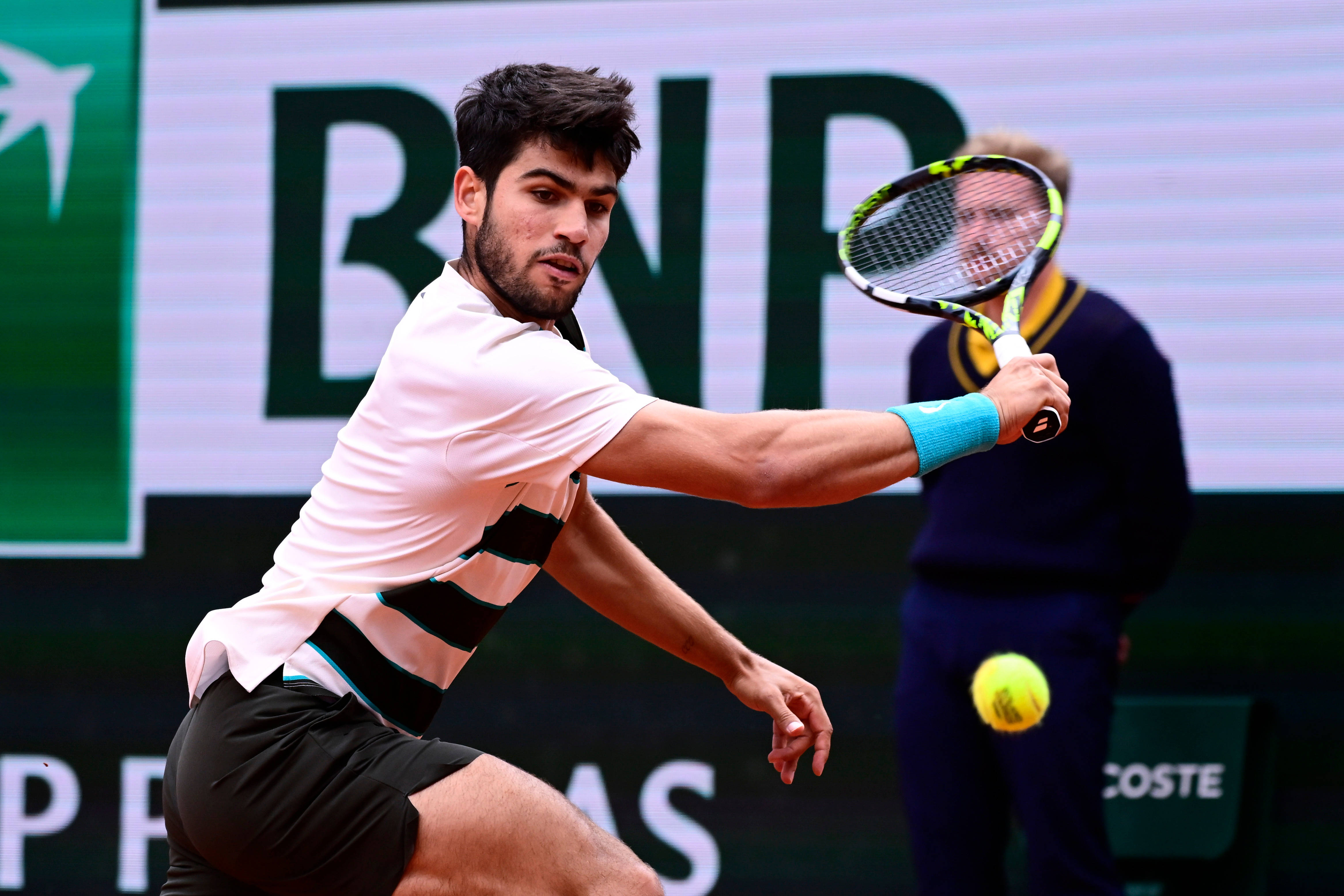 开云下载-美网险胜法网，阿尔卡拉斯刷新纪录的简单介绍