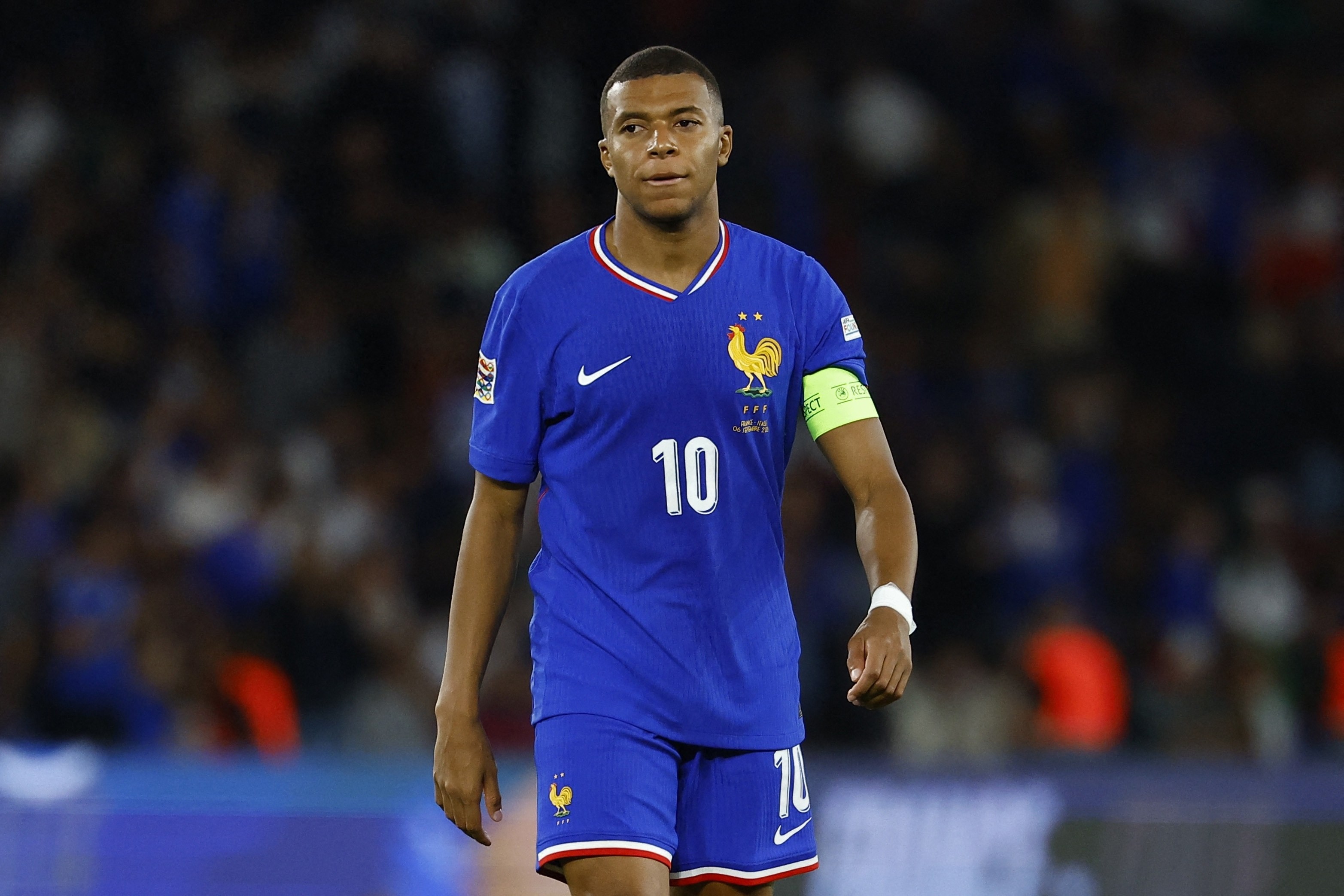 开云APP-法国队完胜奥地利队，波尔统治全场