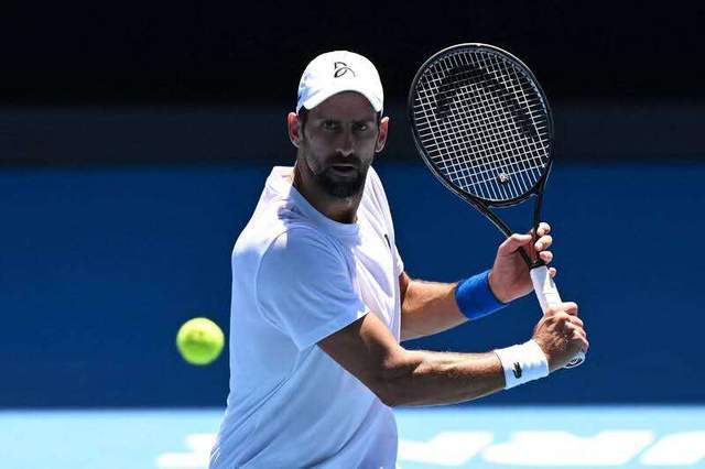 开云体育在线-澳网轻取拉沃尔杯，德约科维奇惊艳四座