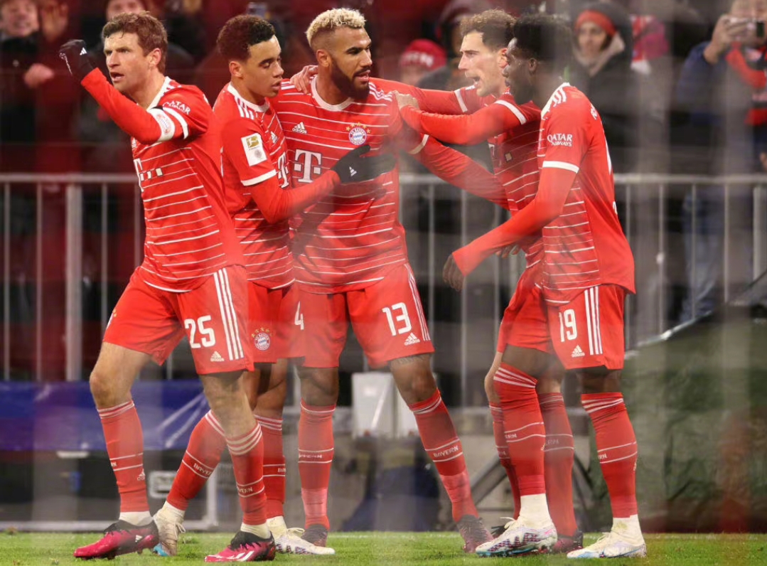 拜仁慕尼黑多点开花，实现横扫