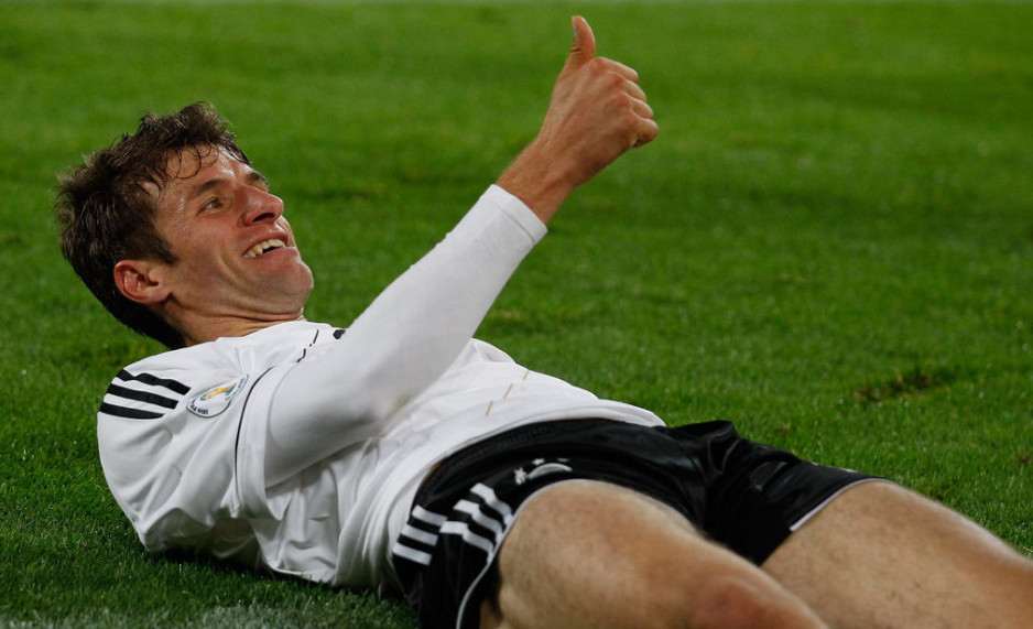 土耳其完胜瑞士，穆勒高光表现