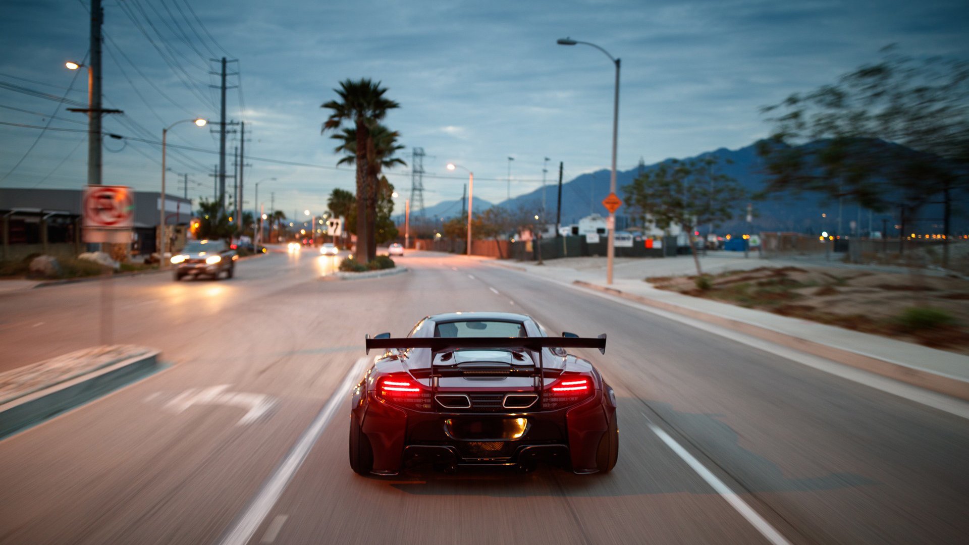 克瓦拉茨赫利亚，稳定输出的艺术与马赛节奏掌控比利亚雷亚尔的战术对决